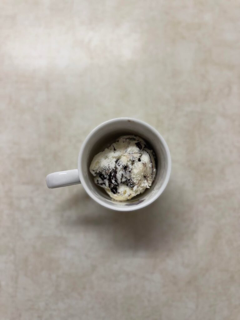 Shaw’s peppermint bark moose tracks