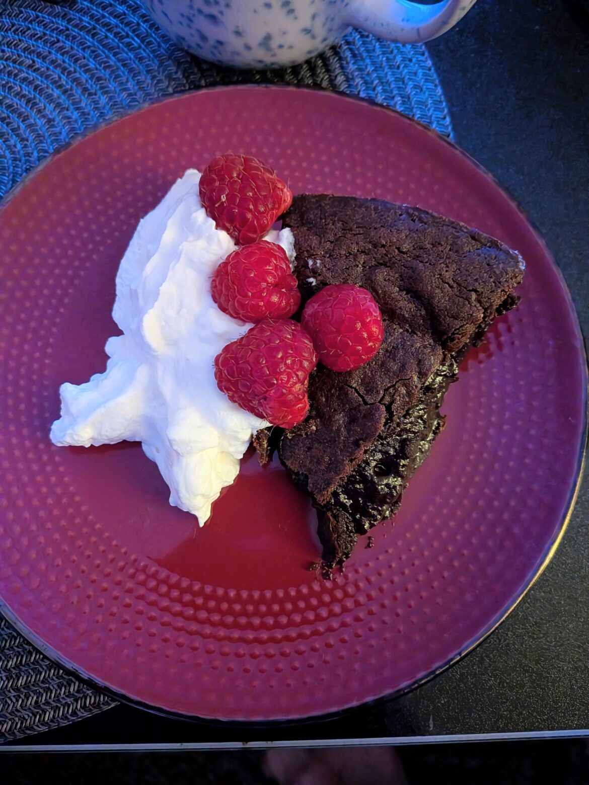 [homemade] chocolate cake