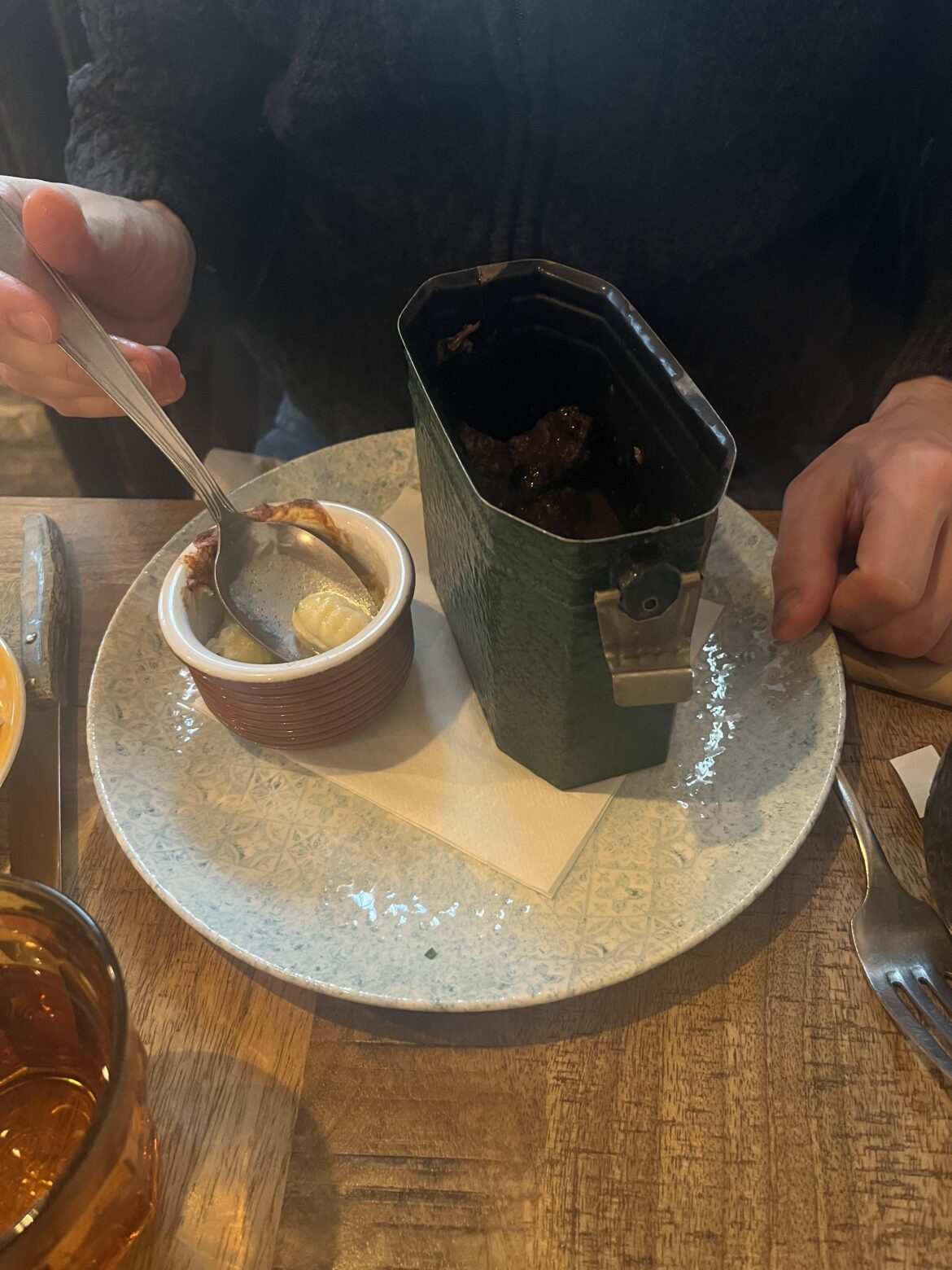 Yes, give me my beef cheek in a tall, narrow, oblong, vintage metal bucket.