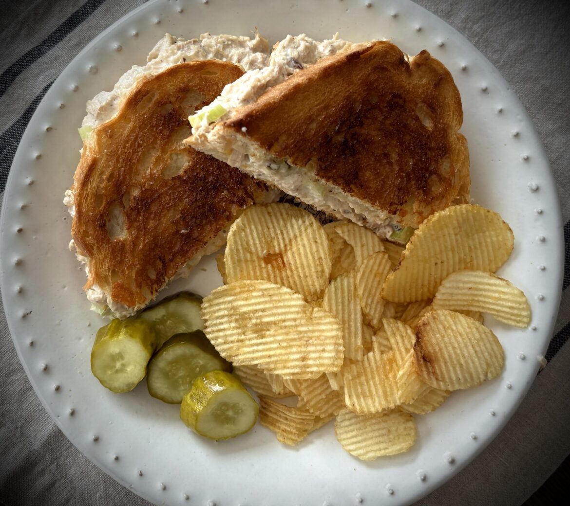 Tuna melt, diner style.