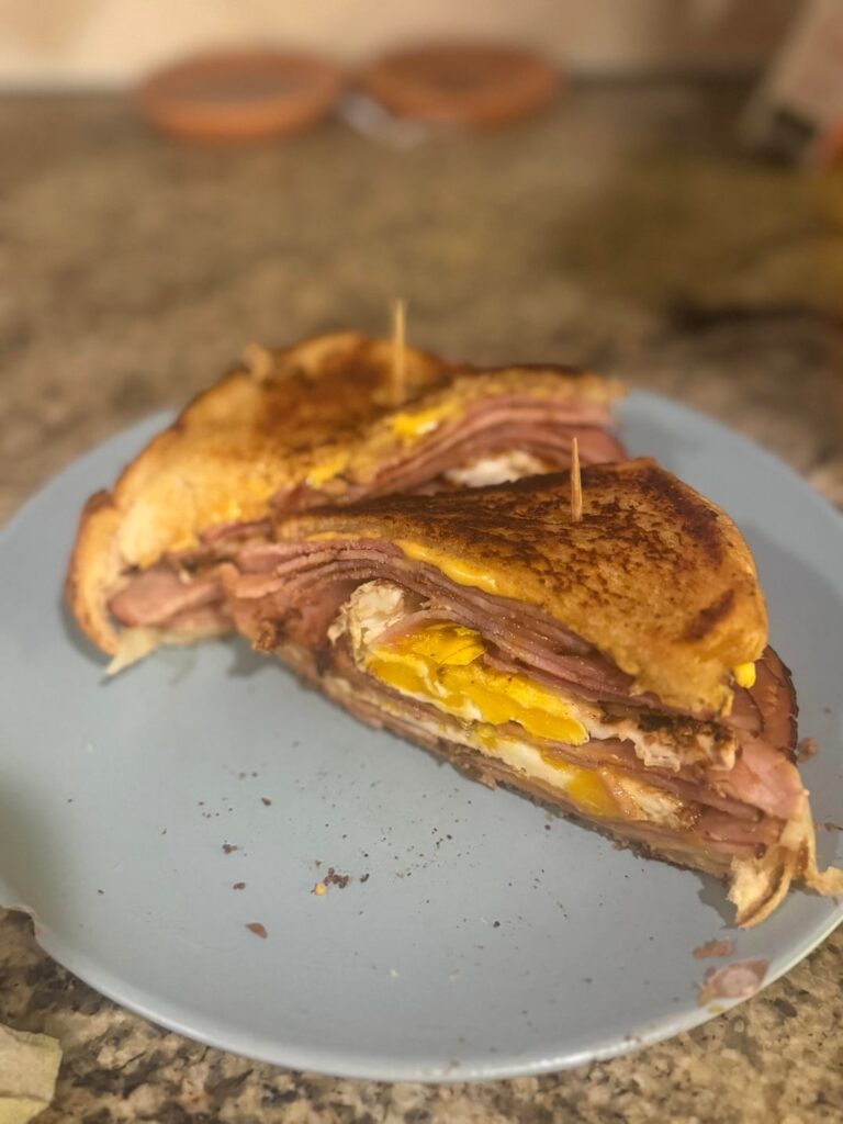 Breakfast Sammich