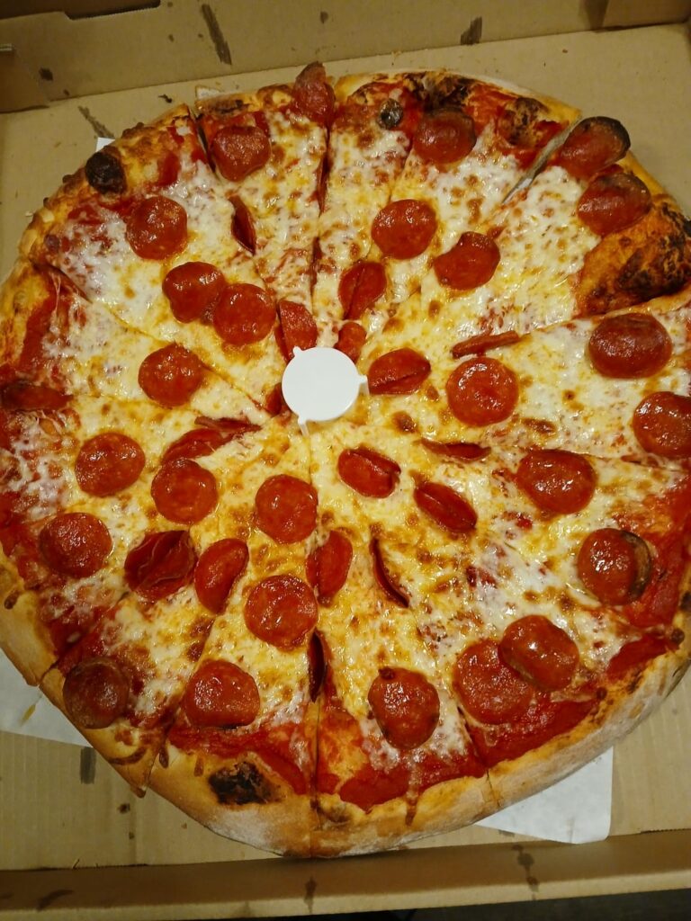 3rd pizza in 3 weeks 💀