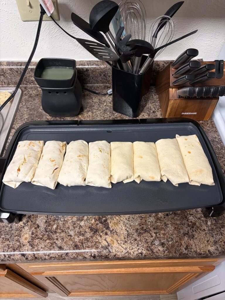 Turkey Bacon, Egg, and Cheese Breakfast Burritos Turkey Bacon, Egg, and Cheese Breakfast Burritos