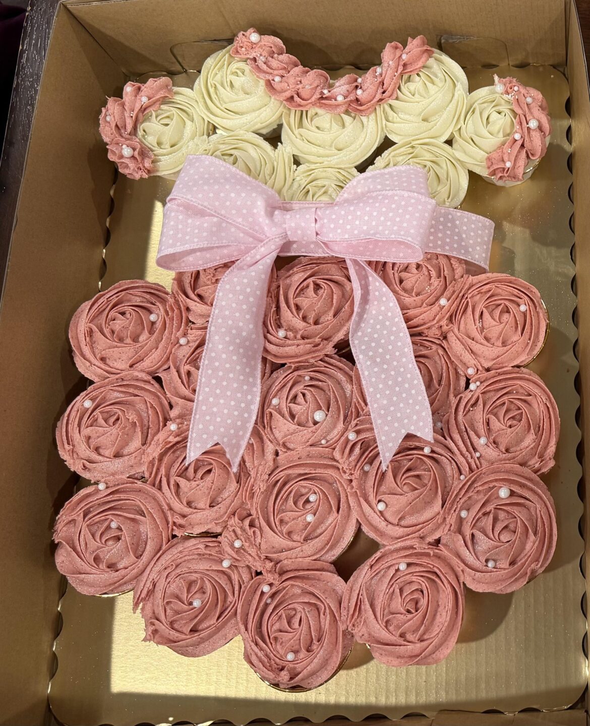 Baby Shower Pull Apart Cake w/Strawberry Cupcake and Marble Cupcake
