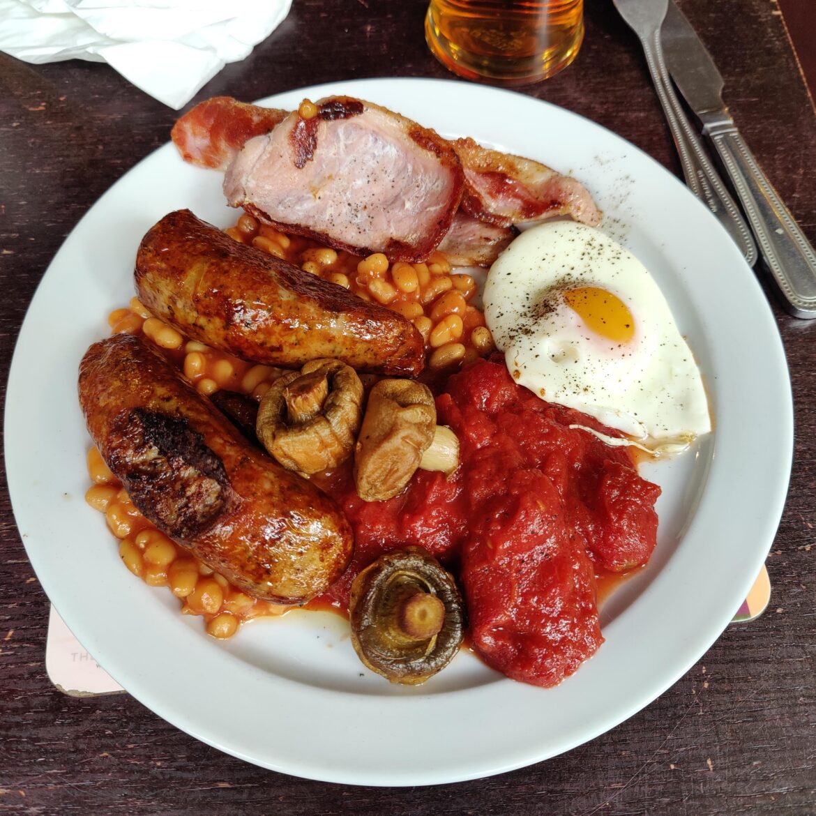Small English in The Dolphin, Wallingford. £10, comes with a choice of toast or fried bread.