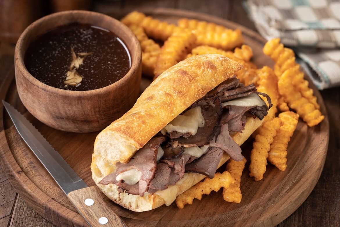 5 Chain French Dip Sandwiches Loaded With Shaved Beef 5 Chain French Dip Sandwiches Loaded With Shaved Beef
