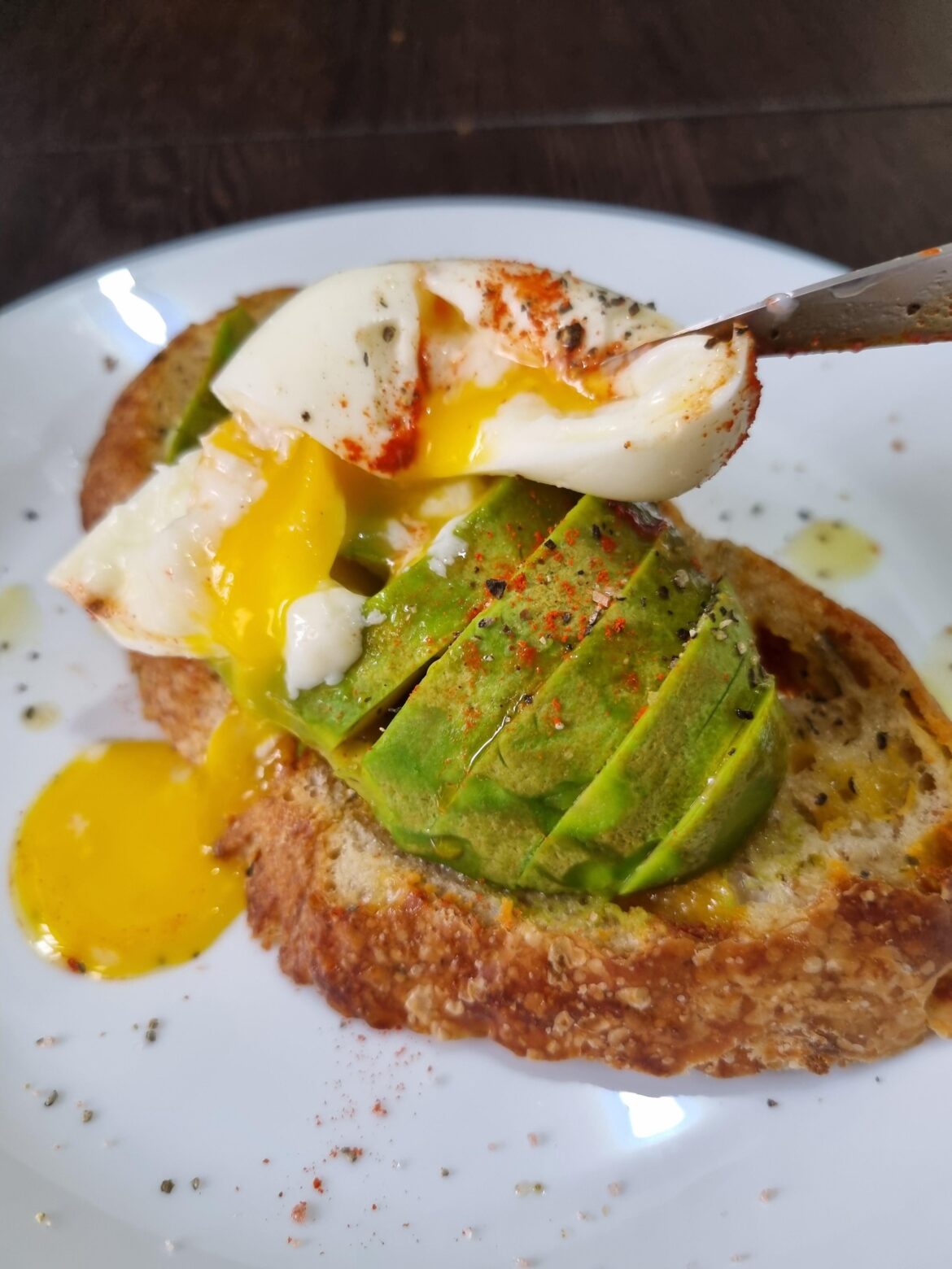 Egg, avo, sourdough