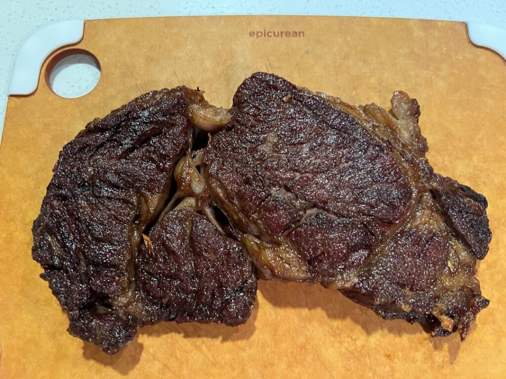 Tried something different. What do you think about the crust on this ribeye? Tried something different. What do you think about the crust on this ribeye?
