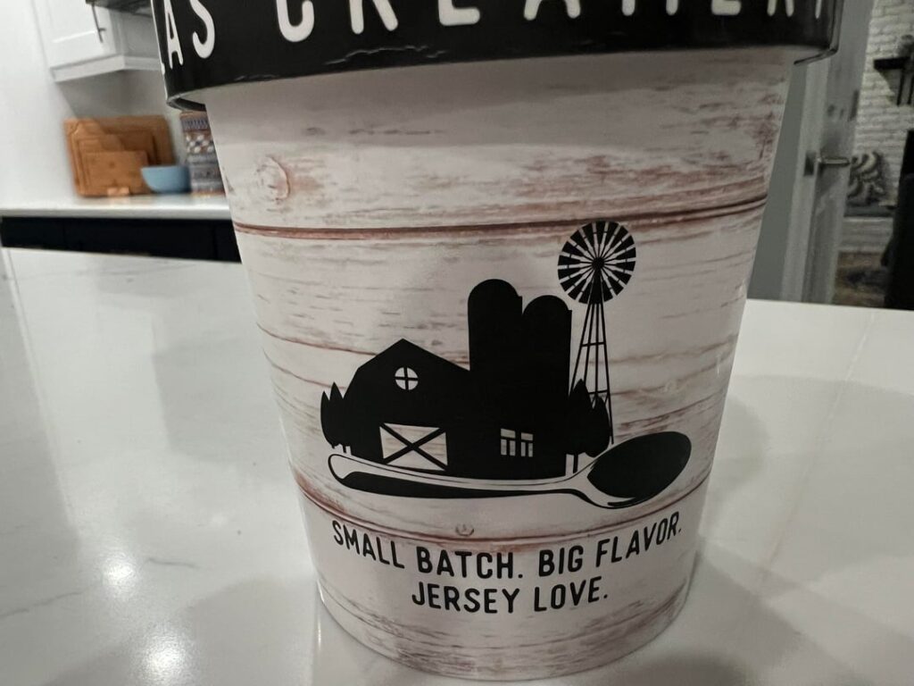 Nicholas Creamery Joe Leone’s Cannoli (Small Batch)