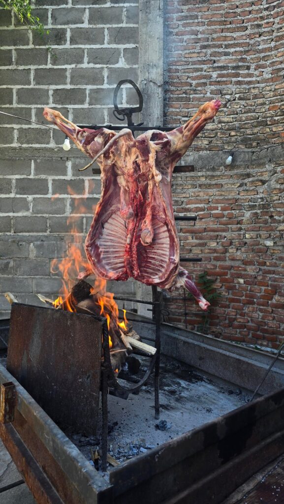 The before and after of this wonderful roast pig, what do you think?