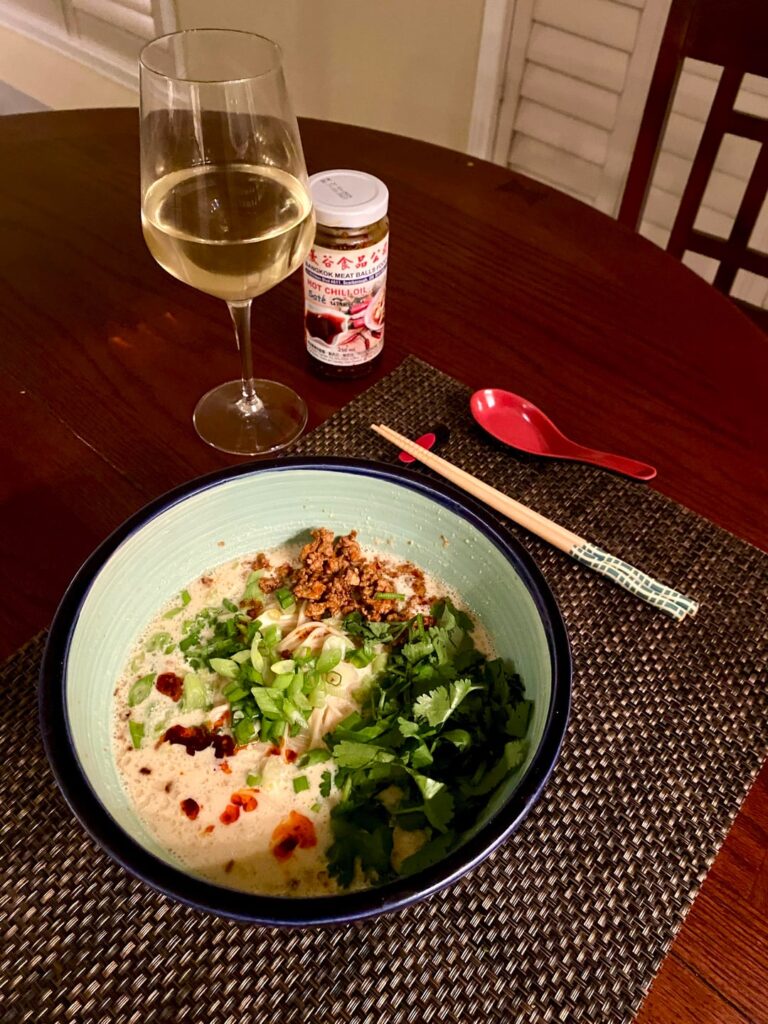 Late-night Marutai w/ scallions, leftover taco meat(ground pork) & cilantro. Some chili oil... because chili oil.