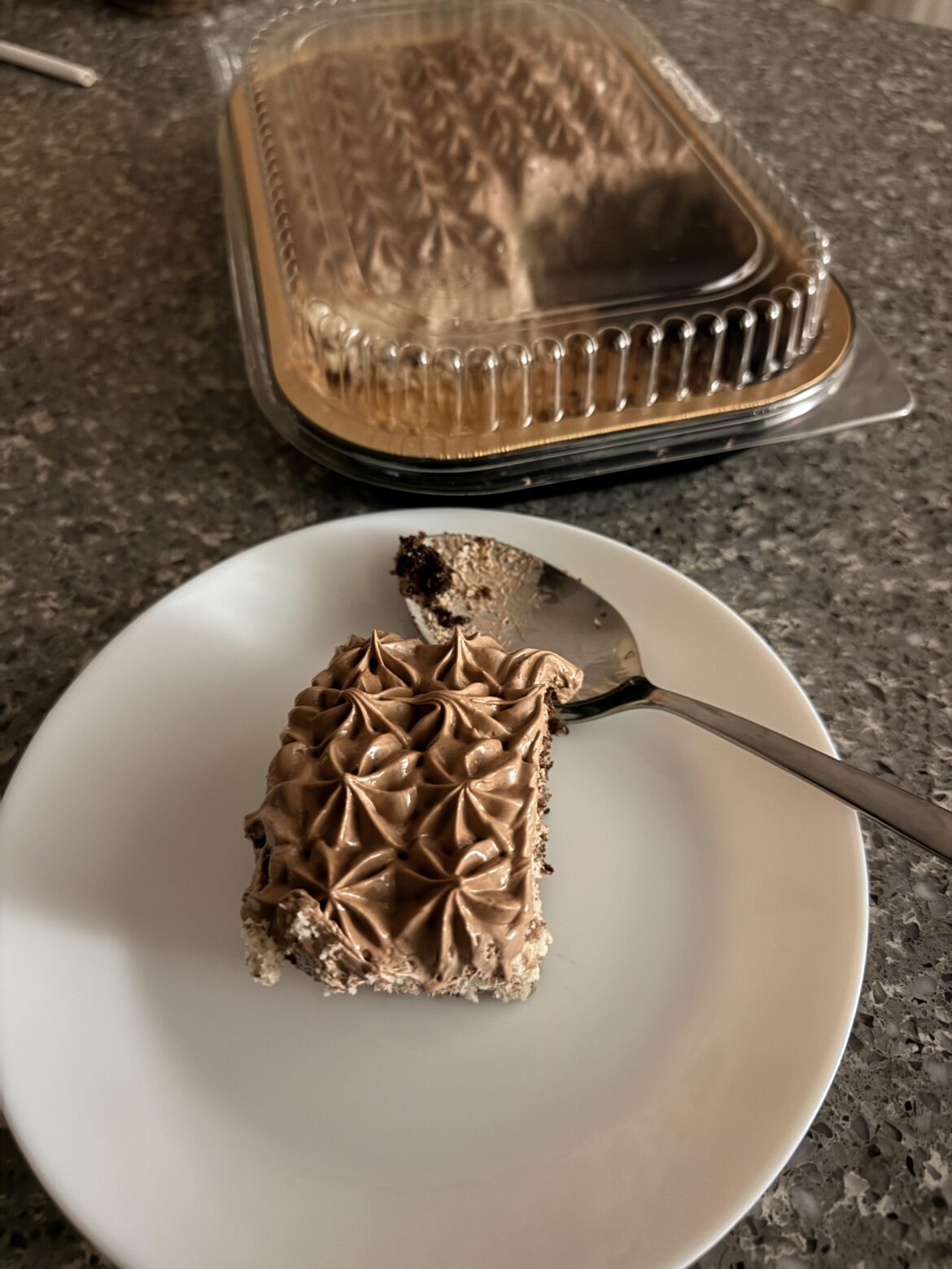 I’ve officially became that old man in the deep and delicious commercial - it’s 1:47am and my family is asleep 💤