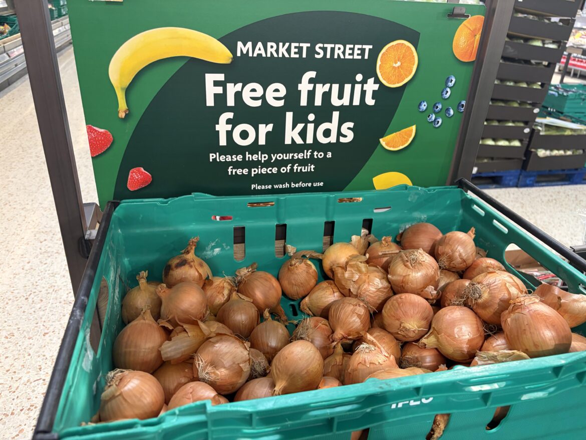 Gotta teach kids about the greatest thing on God's green earth! 🧅💕