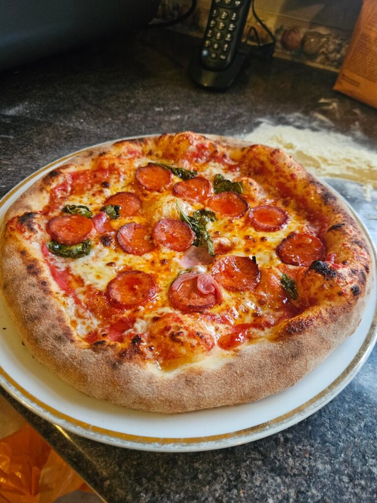 Pepperoni and hot honey 👌