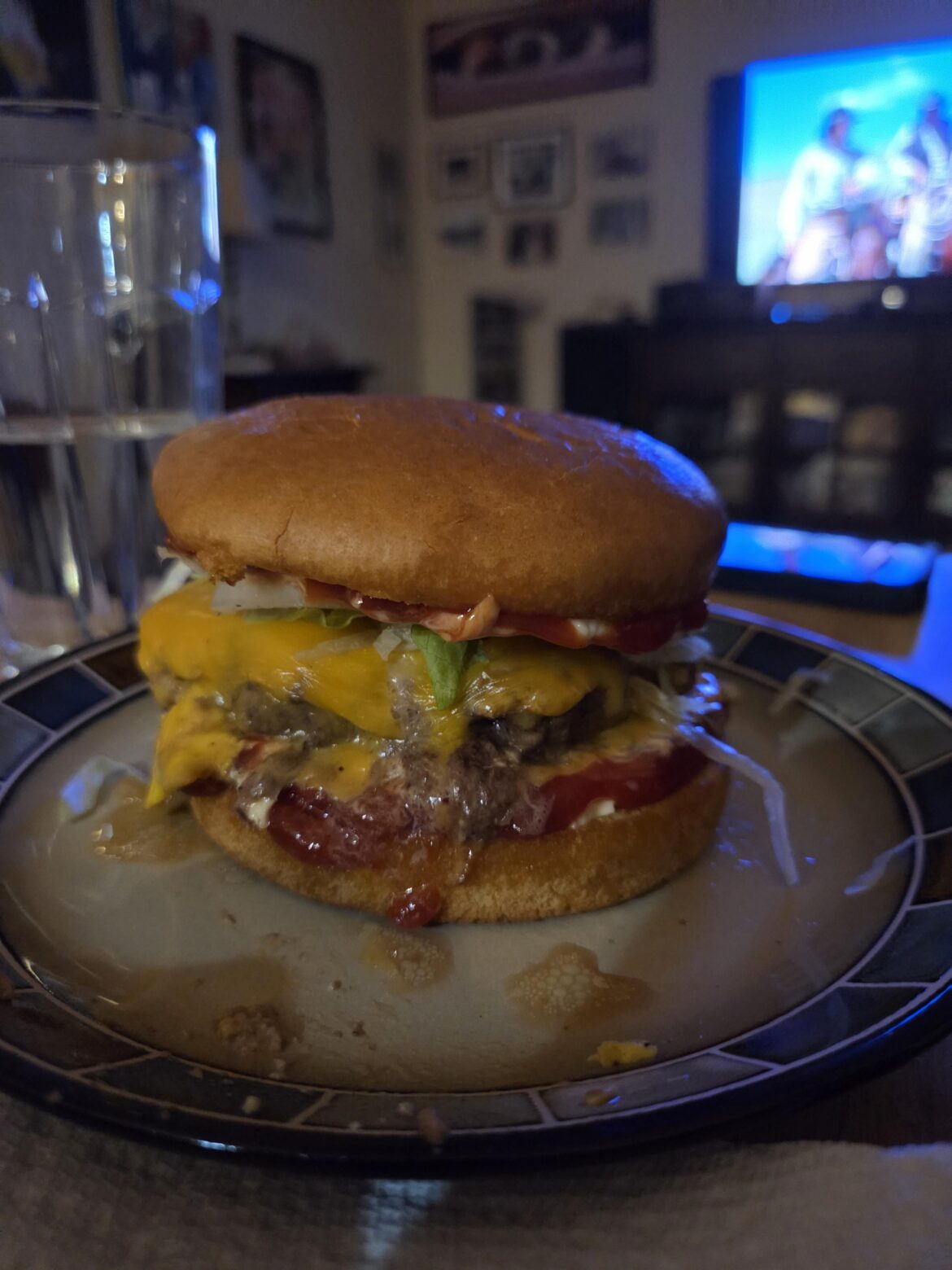 Cheeseburger, with egg