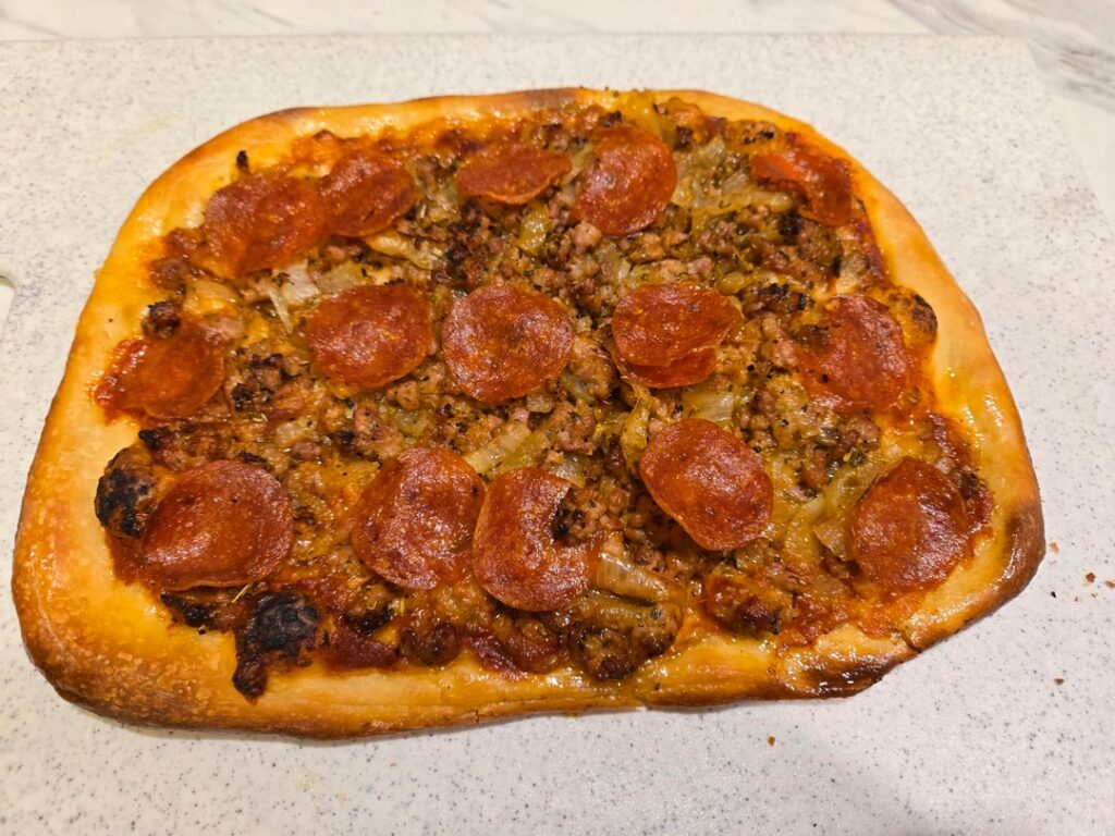 Guys! I made us some pizzas!