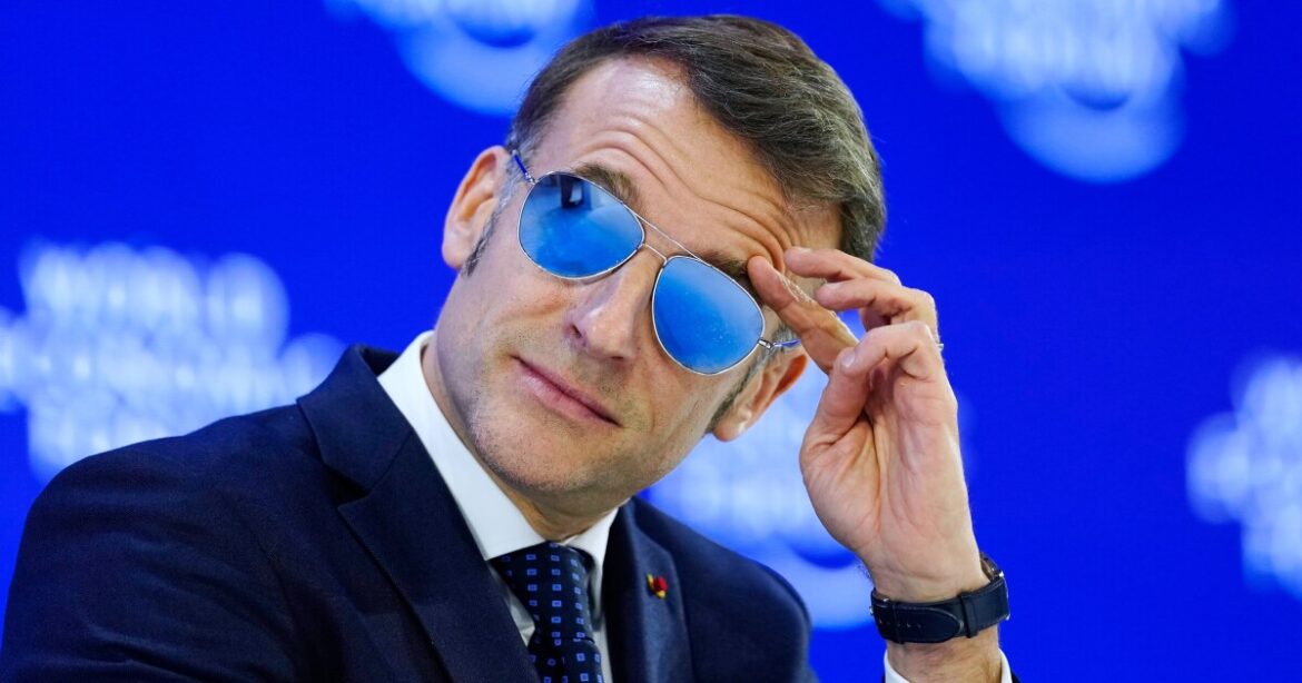 Trump proposes 200% tariffs on French wine as Macron blasts useless aggression Trump proposes 200% tariffs on French wine as Macron blasts useless aggression