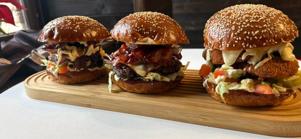 We are finally open 😎