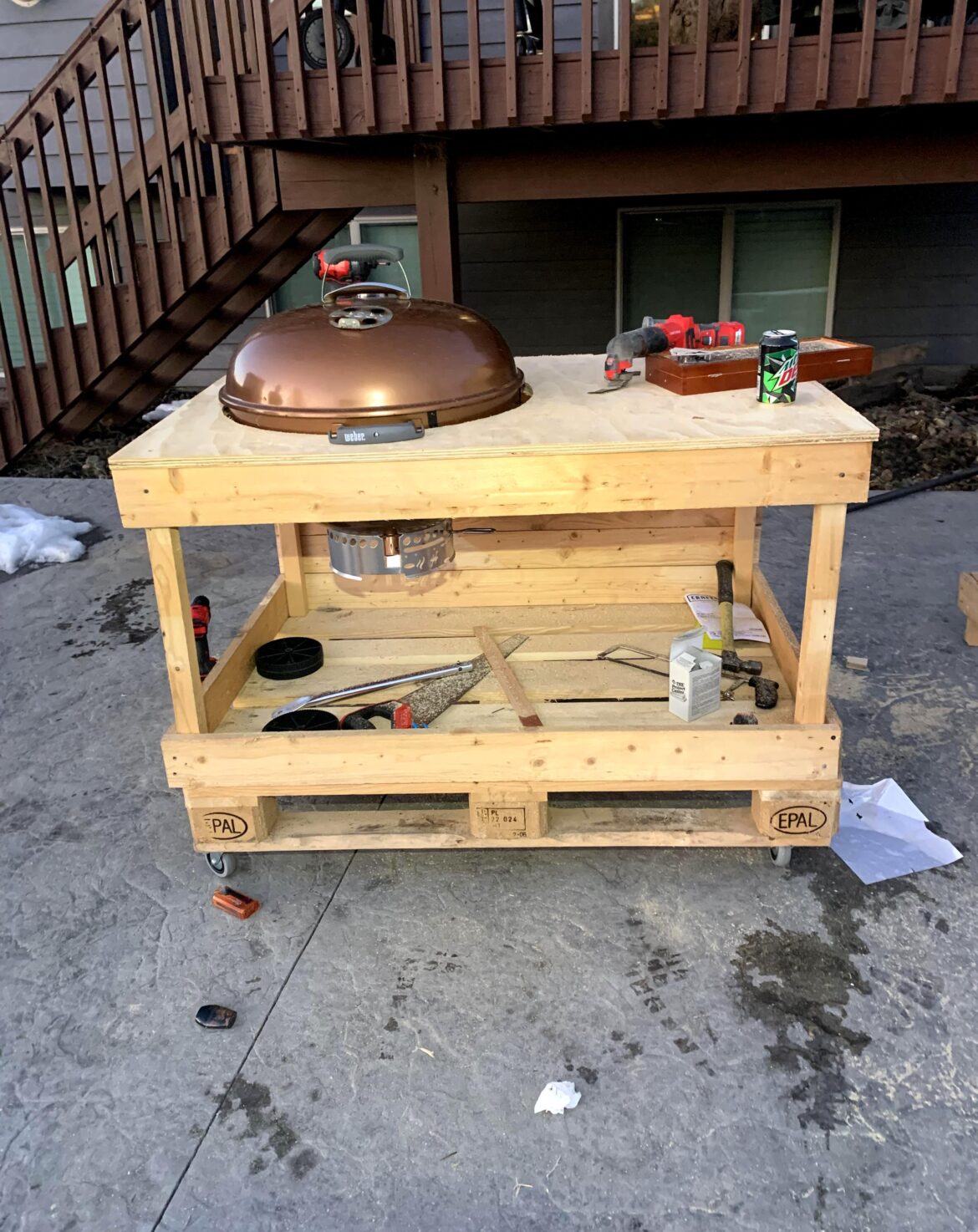 Not the best BBQer, an even worst Carpenter. But I know how to distract myself for a couple of hours