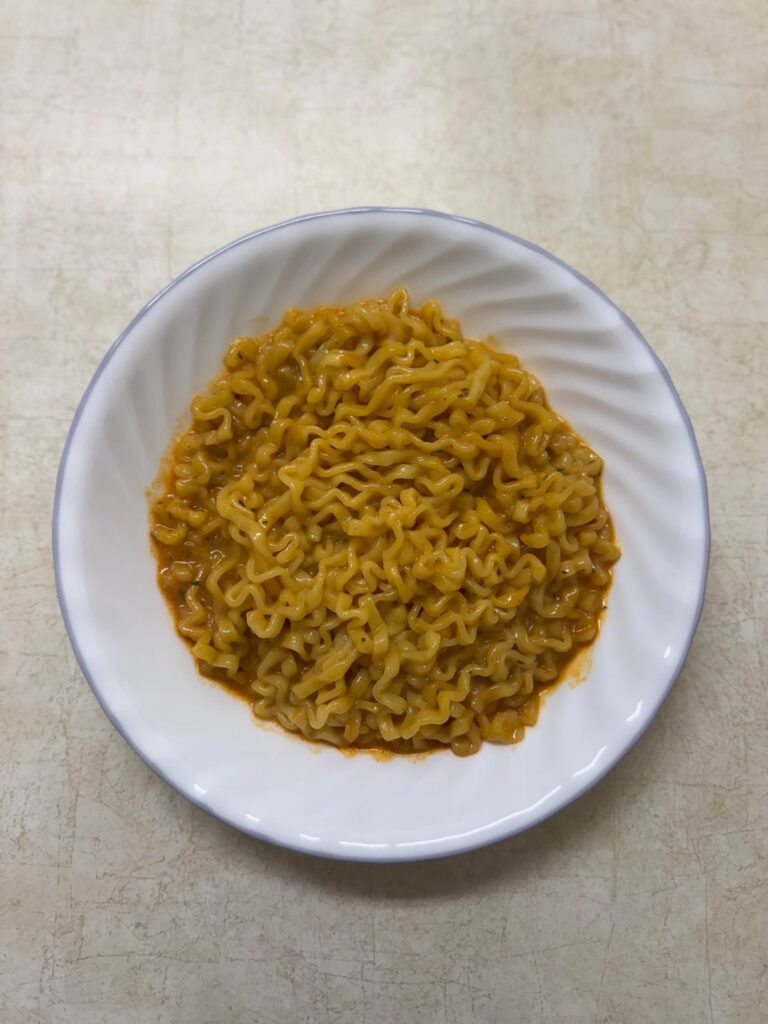 Buldak spicy chicken cream carbonara