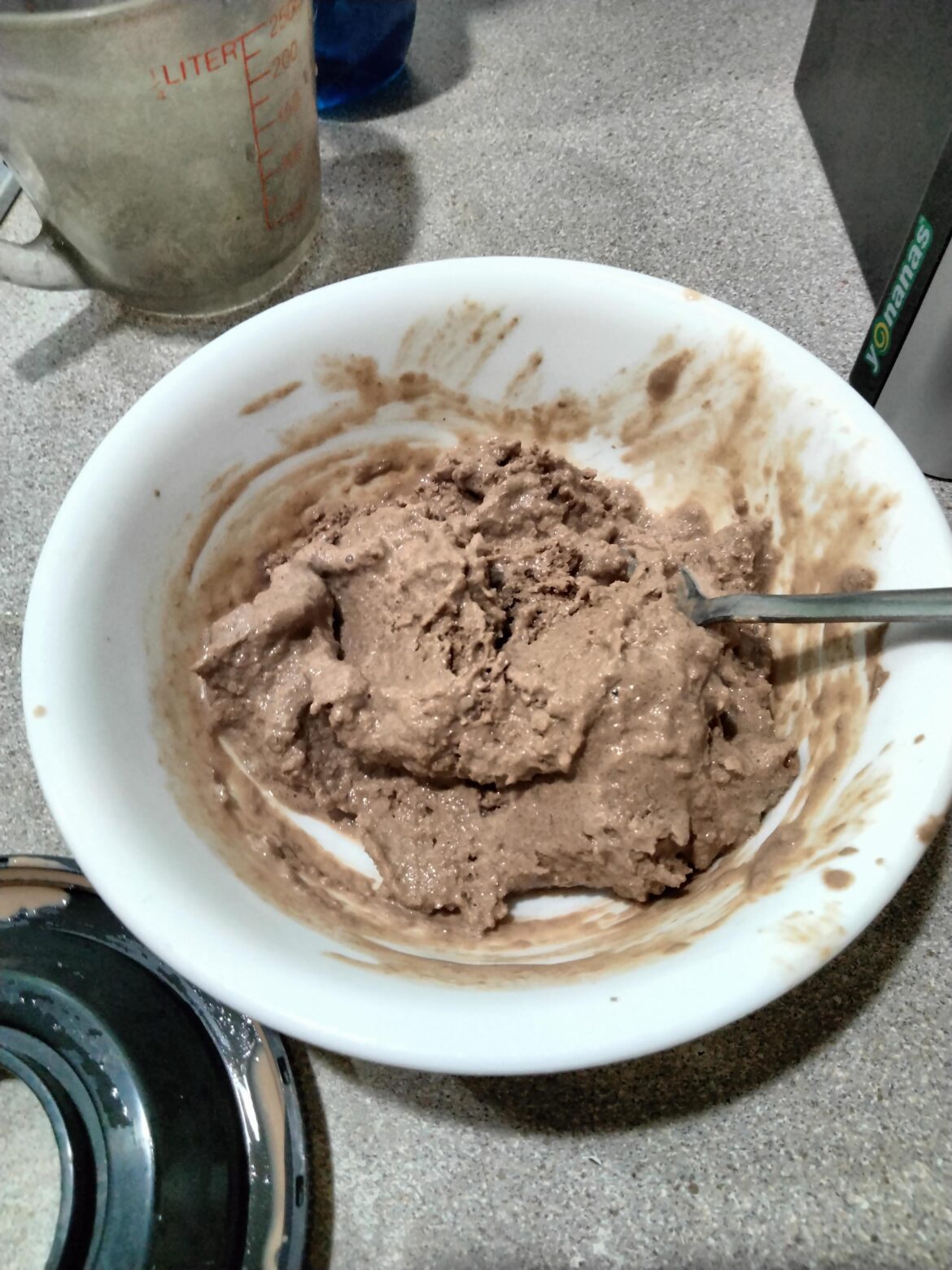 Lowish calorie frozen yogurt