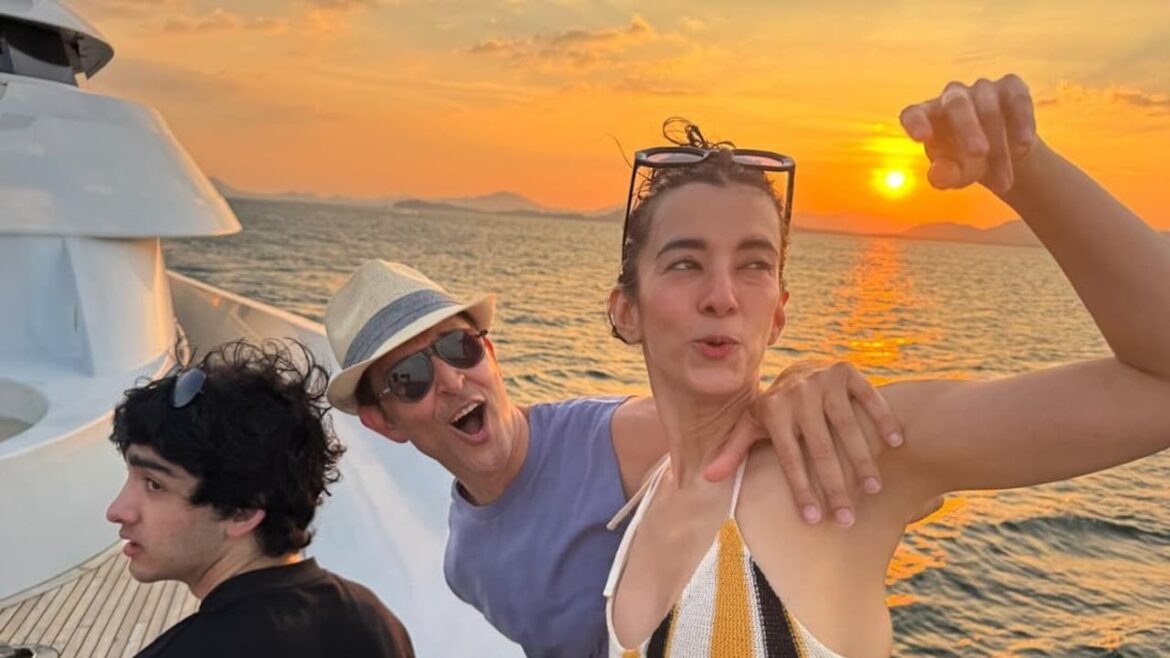 PHOTOS: Hrithik Roshan, Saba Azad’s Romantic Barcelona Getaway—Mediterranean Food Adventures Inside