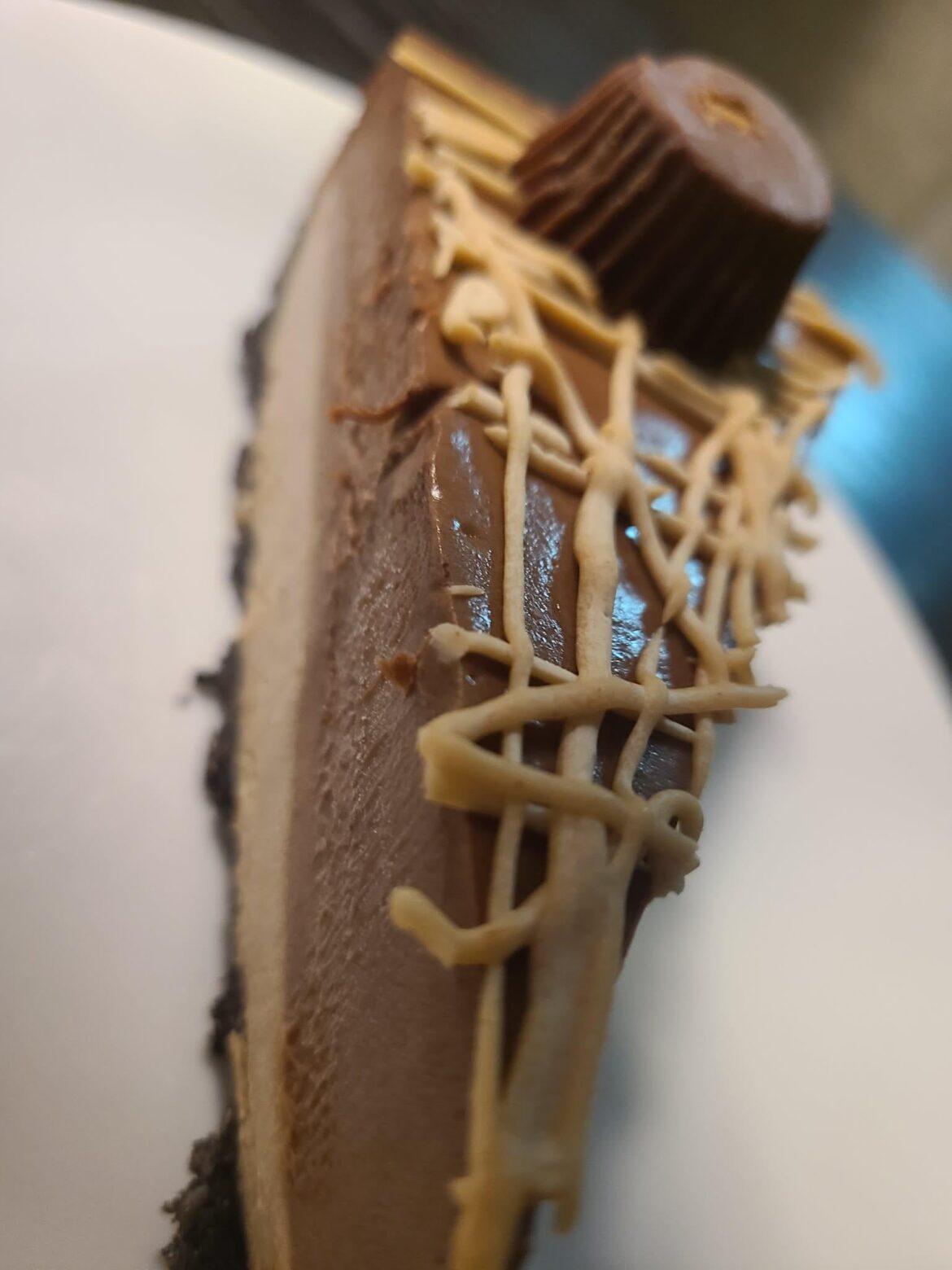 Peanut Butter Cup Cheesecake