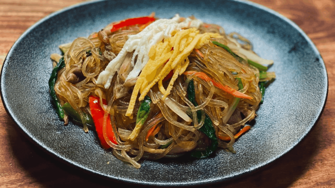 Japchae | Korean Glass Noodles Stir Fry
