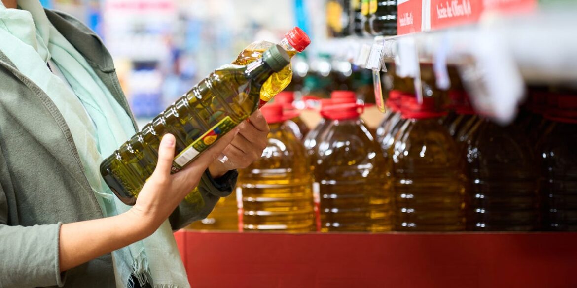 Olive Oil Vs. Avocado Oil—Dietitians Share Which Is Better for You