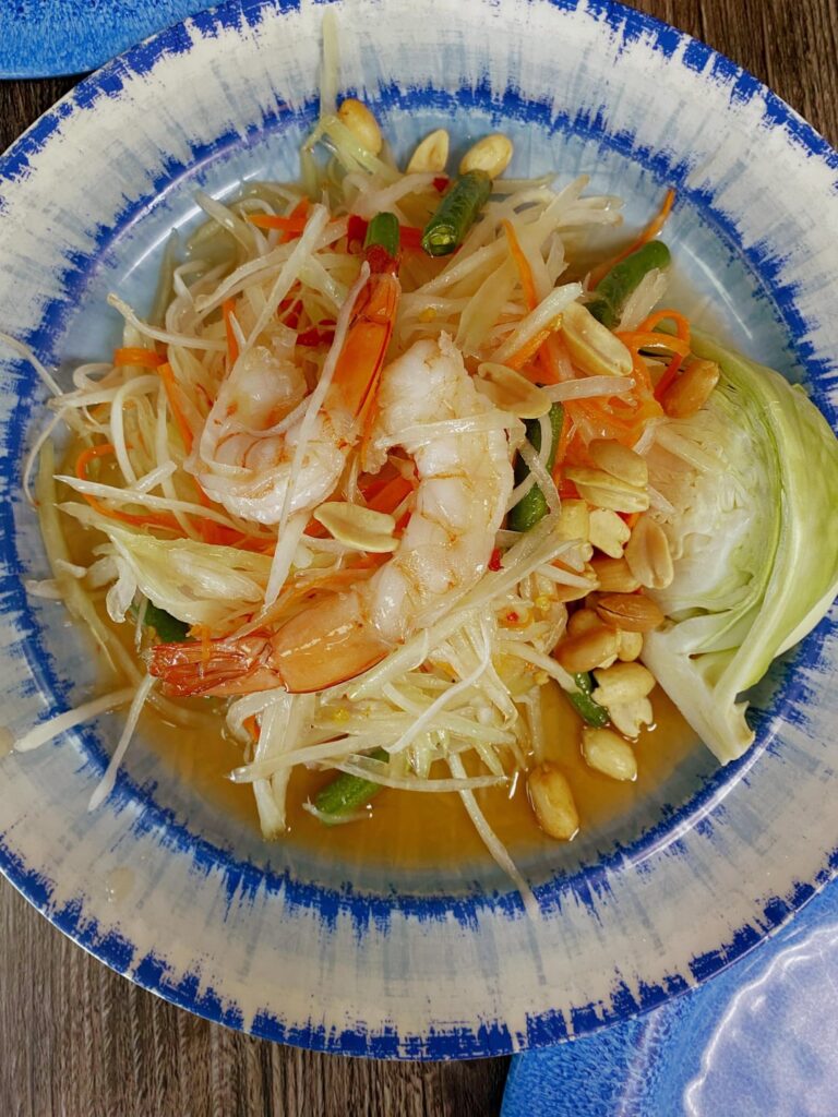 sriracha thai in carson - this place is legit
