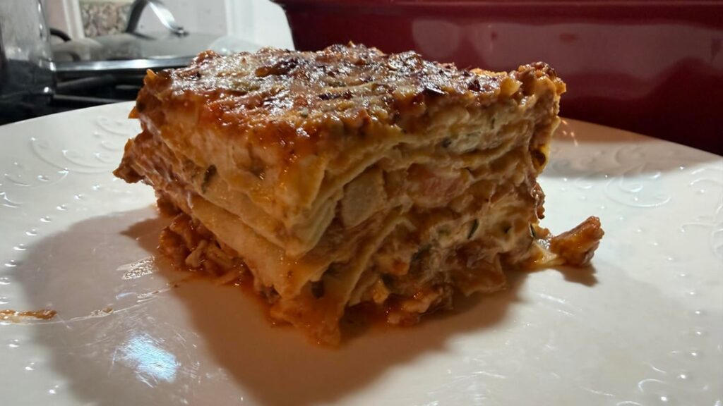 8 layer fresh pasta bolognese lasagna with bechemel