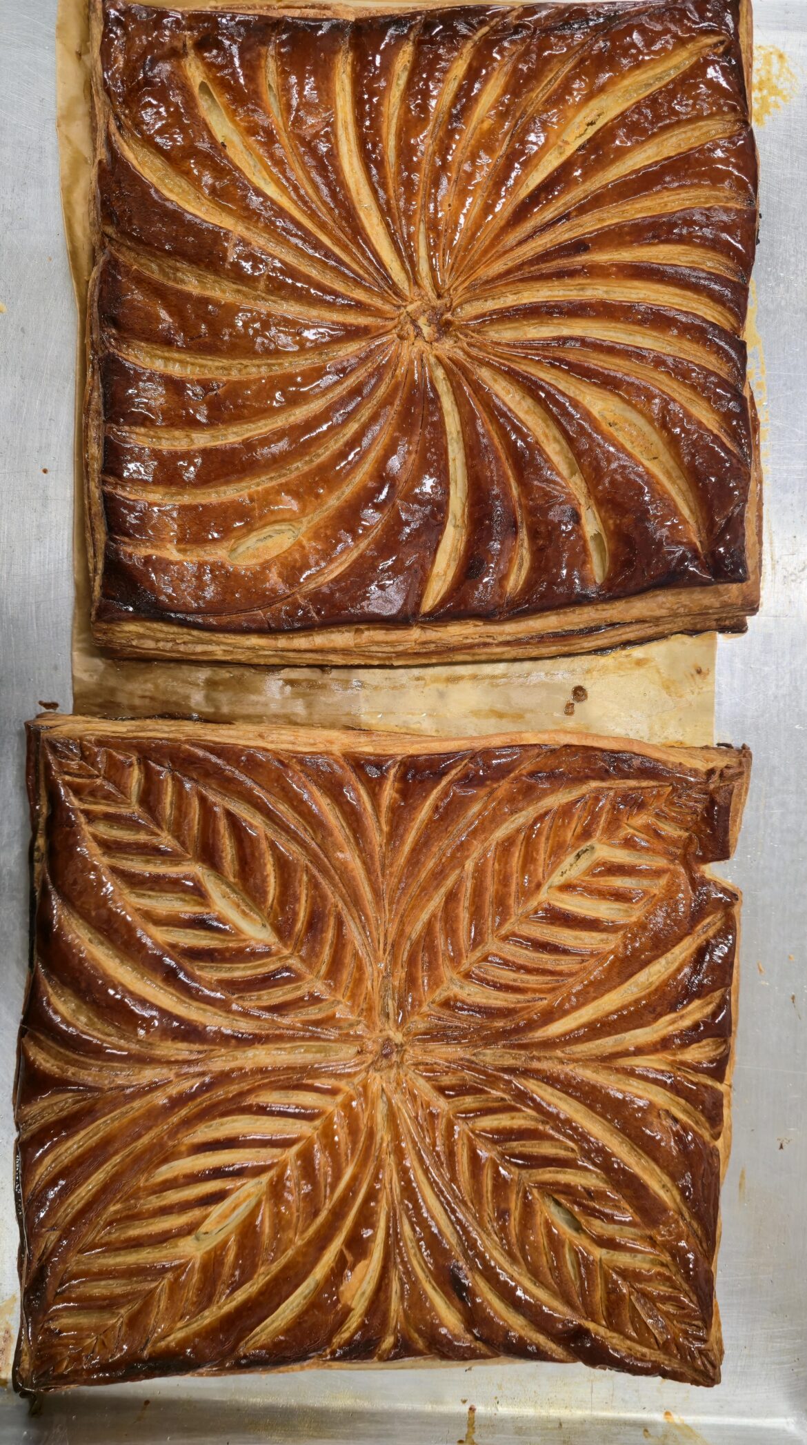 Playing around with scoring galettes