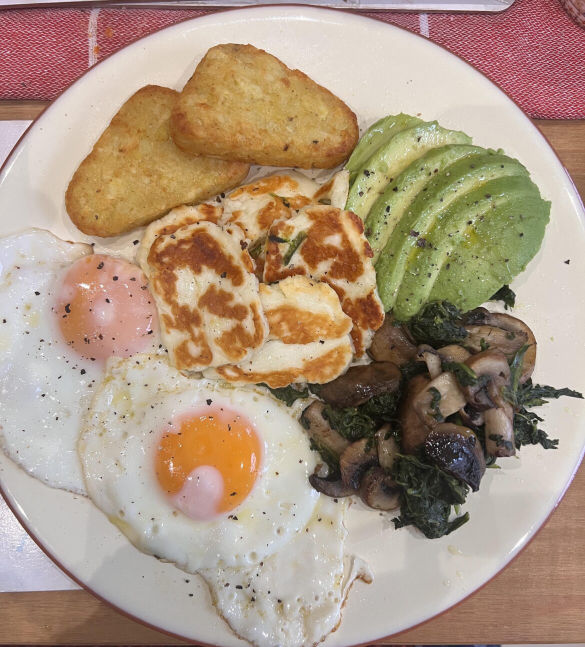 Tried a veggie breakfast. Mainly because it’s all that was in the fridge.