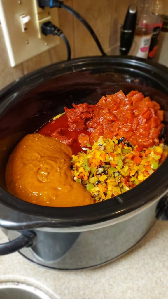 Chicken Pork and Beef Chili. No beans, no corn. 🐔🐷🍖🌶️