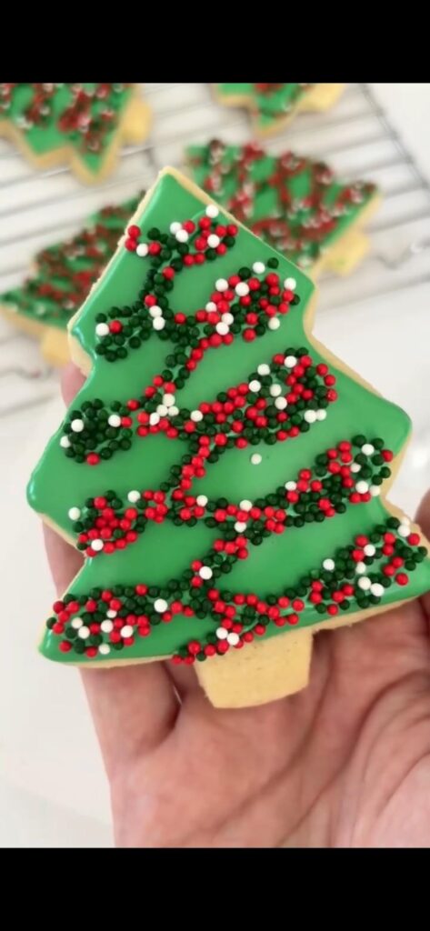These Christmas Tree Cookies Were Fun To Make! These Christmas Tree Cookies Were Fun To Make!