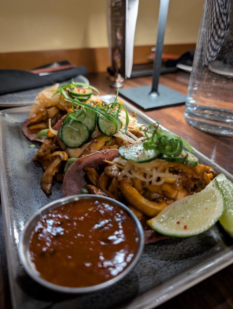 This lighting had me going full photo shoot last night 😅