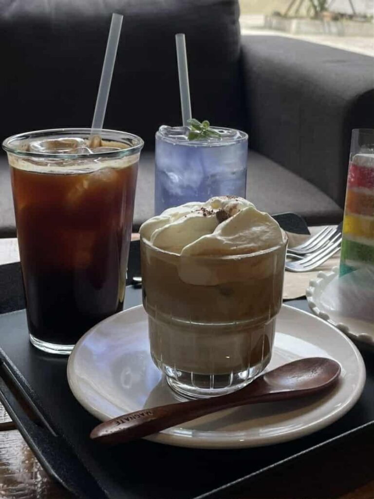 ☕🌈 The Best Cafe Day Ever Colorful Cakes, Cool Drinks, and Cozy Moments! 🌈☕