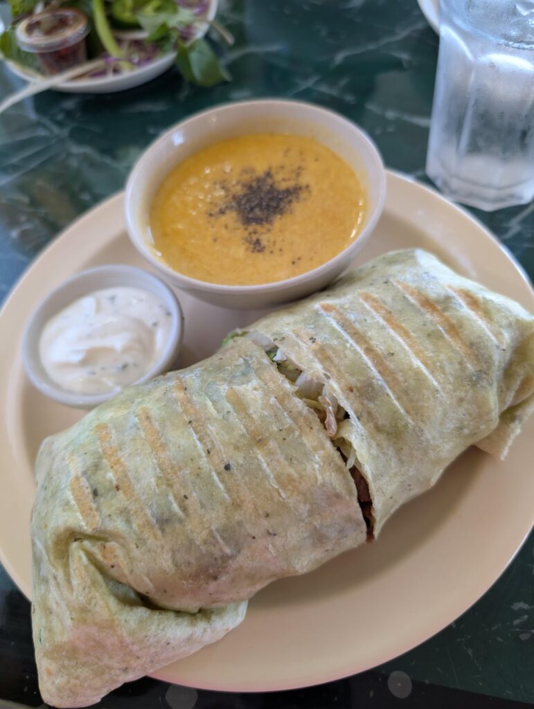 Calories estimate for this wrap + soup? Calories estimate for this wrap + soup?