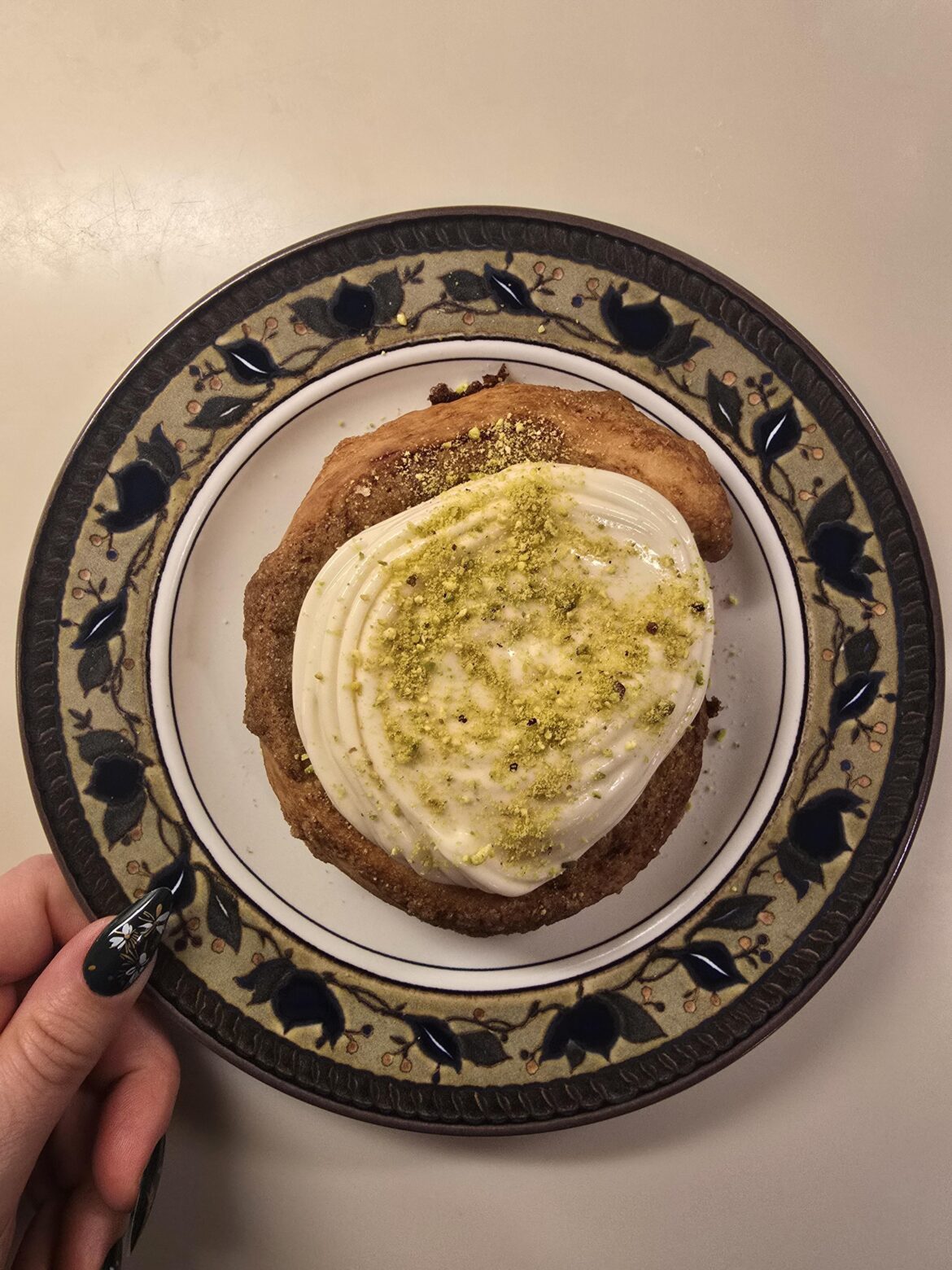 Orange Cinnamon Roll w/ Pistachio