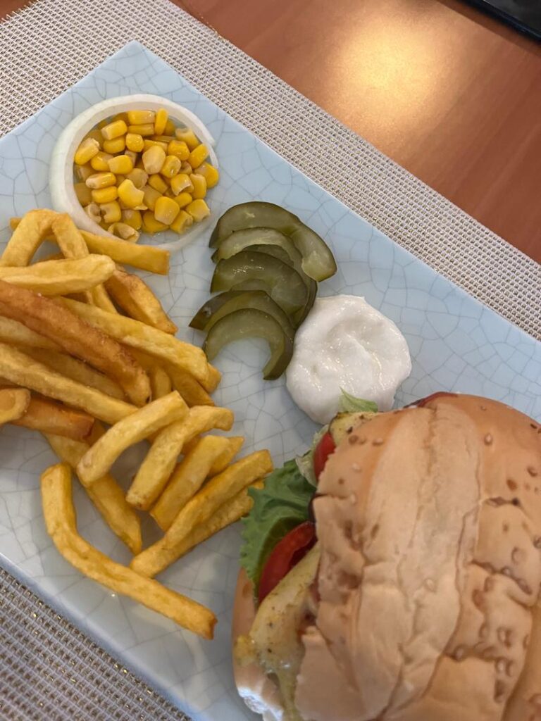 Enjoy your delicious burger 🍔