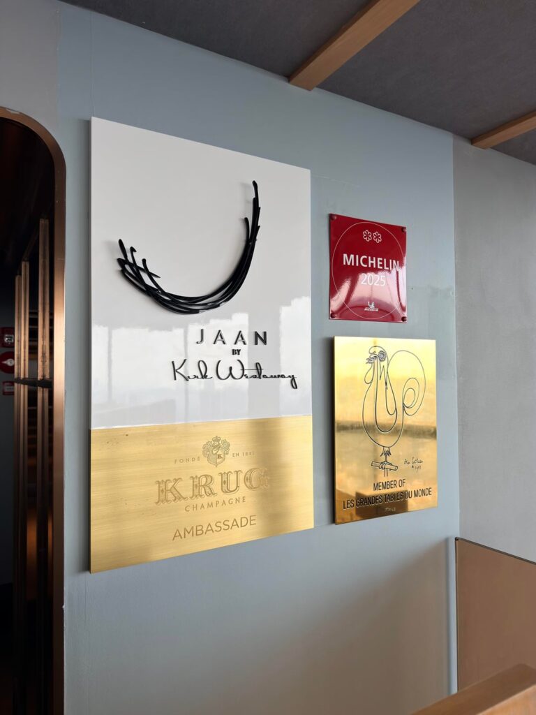 Incredible Lunch at JAAN by Kirk Westaway (**) - Singapore