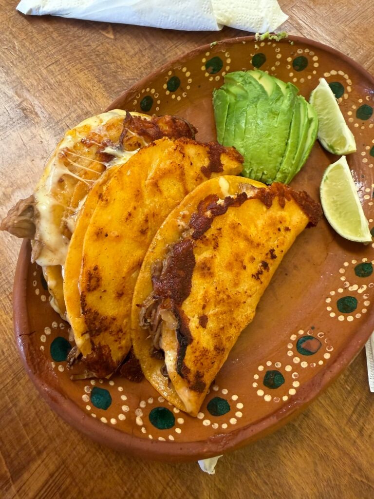 How many calories? Need help bc I gained back half of what I lost 😠How many calories? Need help bc I gained back half of what I lost ðŸ˜