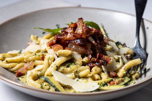 Caserecce with pistachio pesto, zucchini and pancetta.