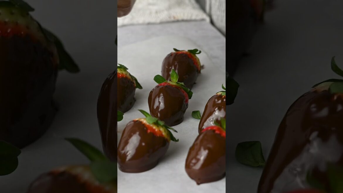 How to Make Homemade Chocolate Covered Strawberries #valentinesday