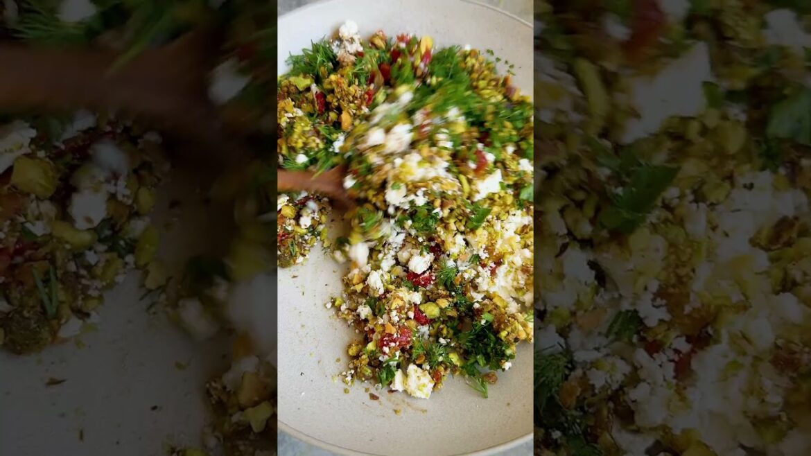 MEDITERRANEAN CRUSTED SLOW-ROASTED SALMON!
