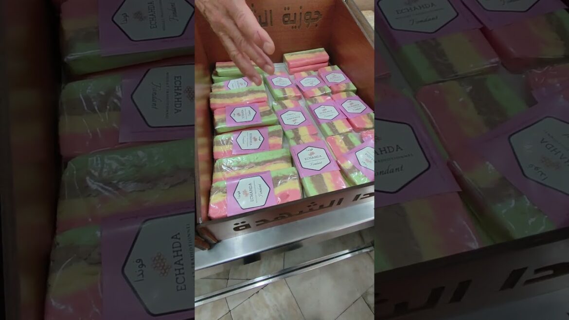 #شاهد الحلويات التقليدية الجزائرية في قسنطينة #dz #explorepage #شاهد الحلويات التقليدية الجزائرية في قسنطينة #dz #explorepage