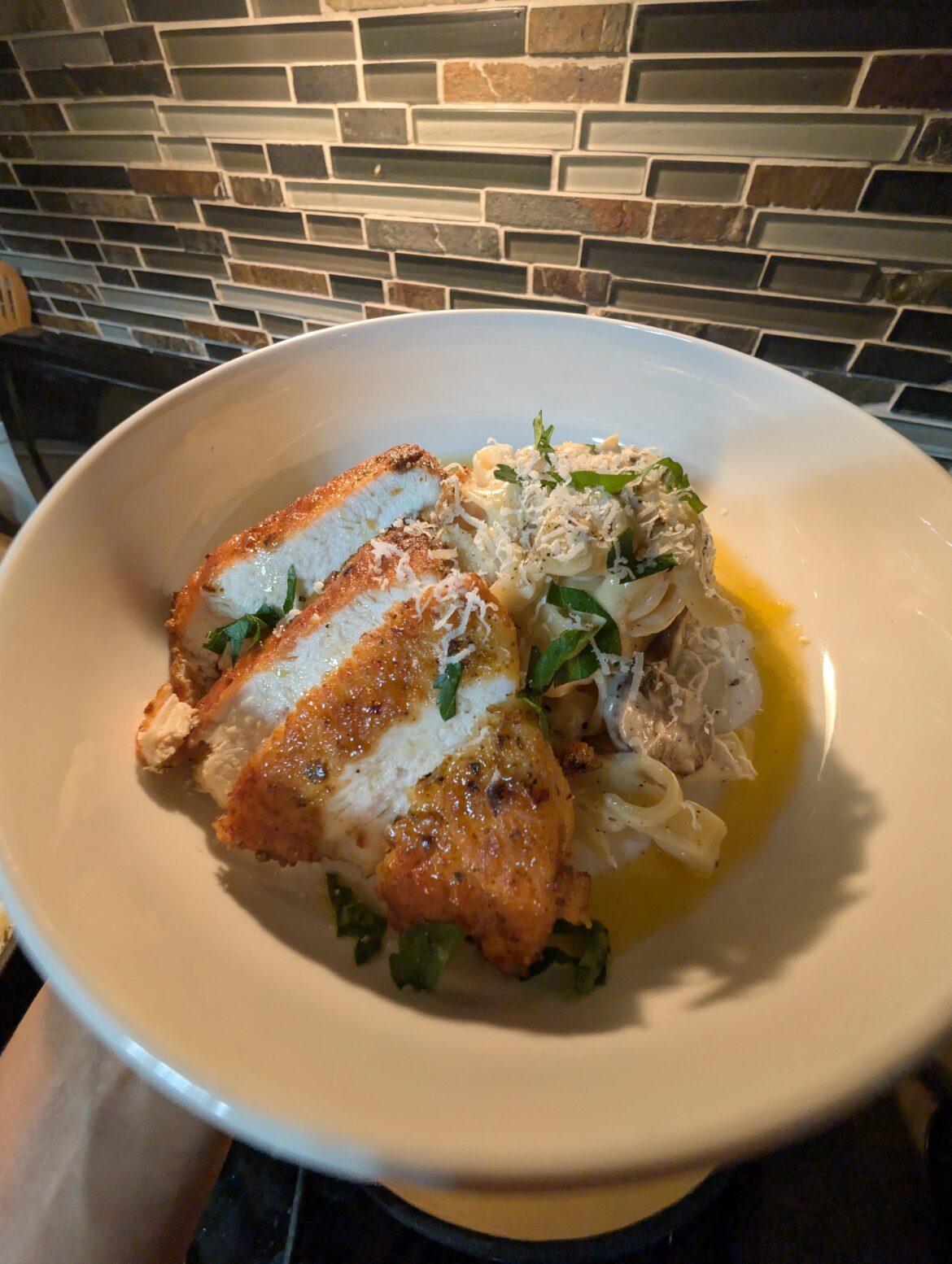 [homemade] Chicken and mushroom alfredo