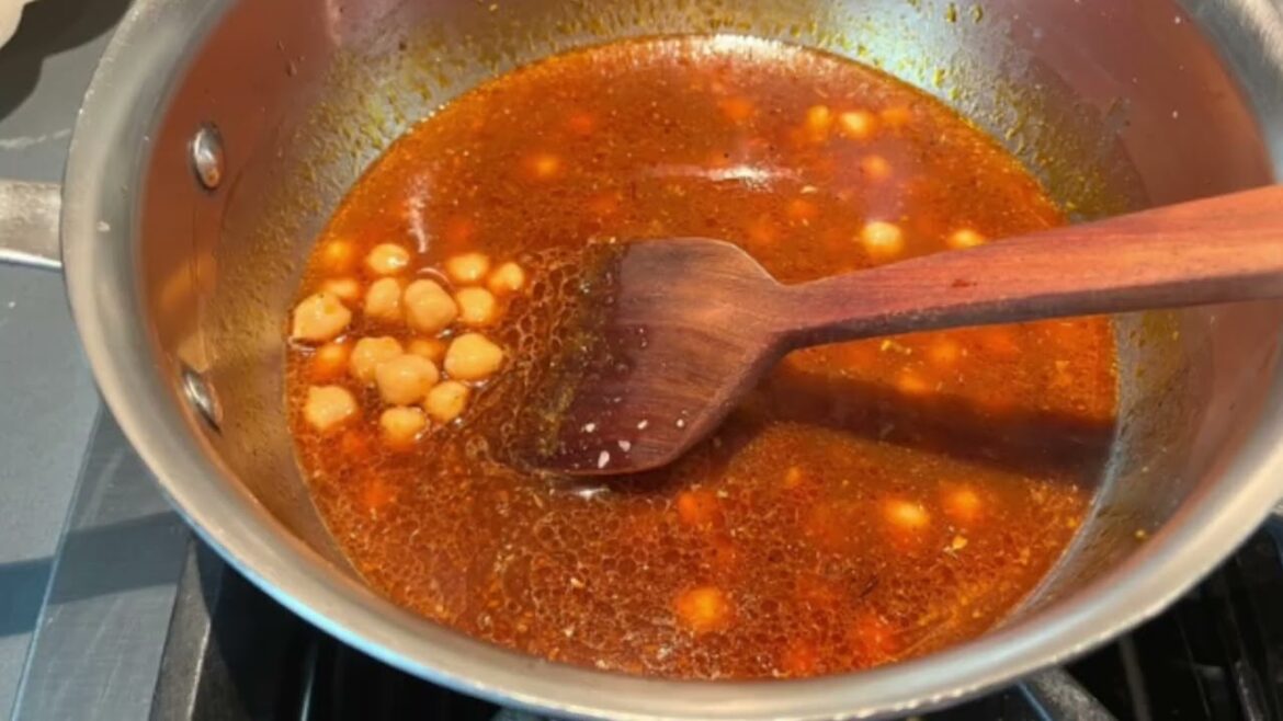 Moroccan Chickpea and Spinach Stew