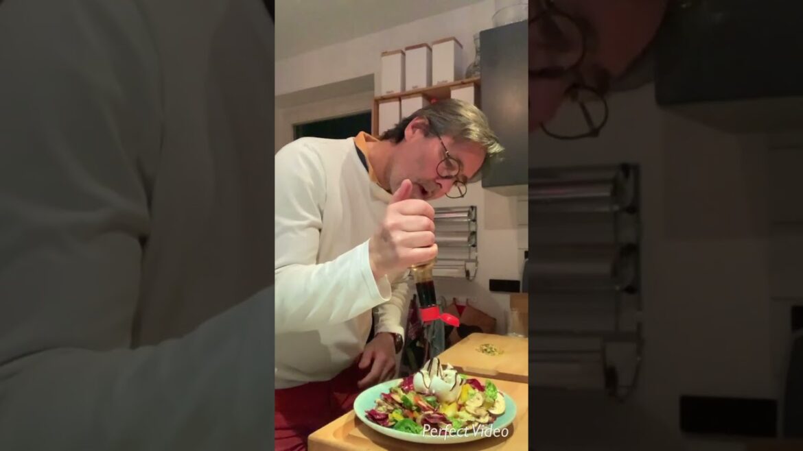 Kunterbunter Salat mit Burrata Kunterbunter Salat mit Burrata