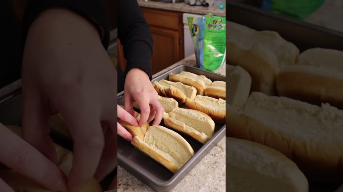 Easy Sausage and Pepper Sandwiches with Potato Wedges